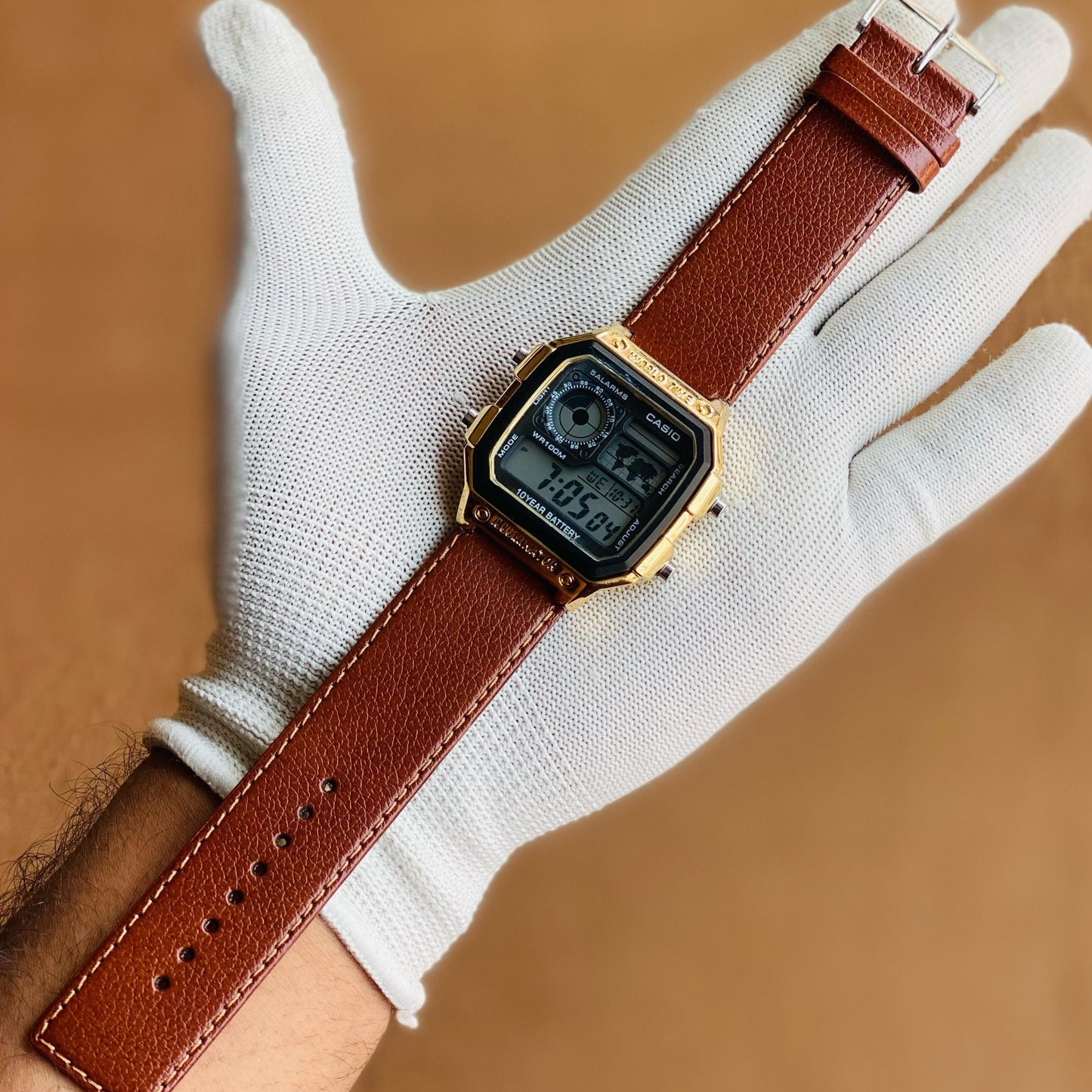 Casio illuminator Golden Retro Edition